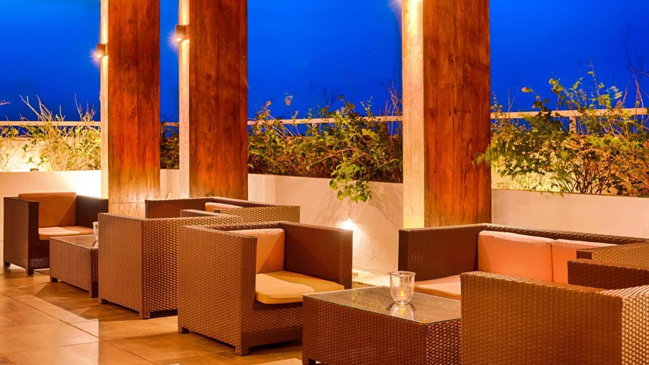 Hotel Jetwing Jaffna Esterno foto